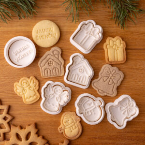 Miniukai - mažos formelės - mažiems sausainiukams