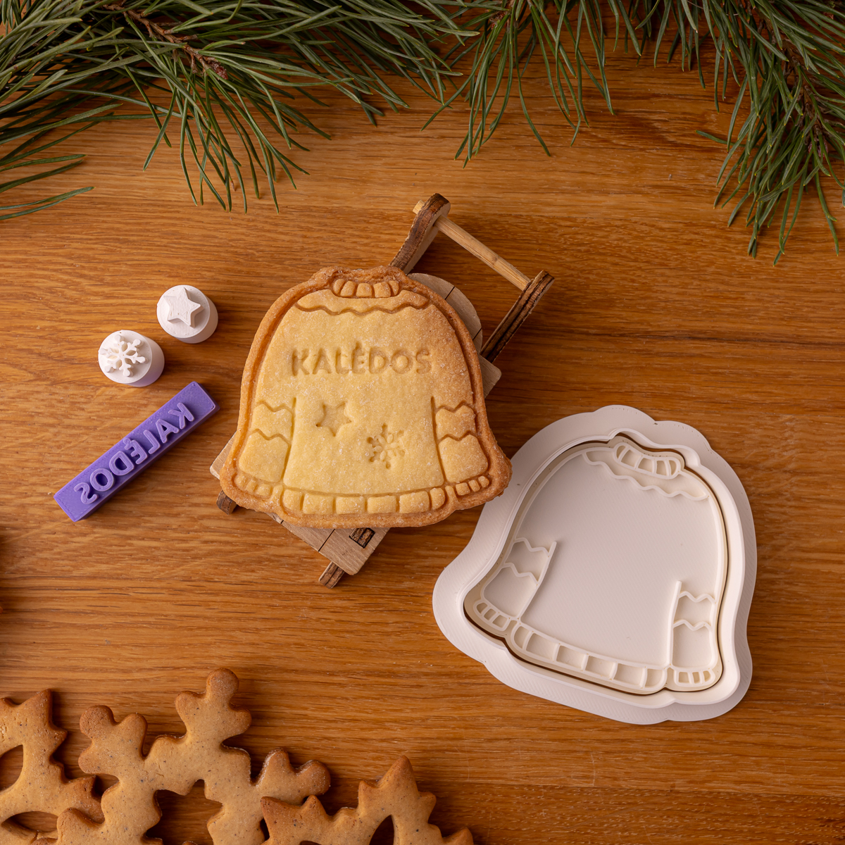 VARDINĖ Kalėdinio megztuko formelė - Image 4